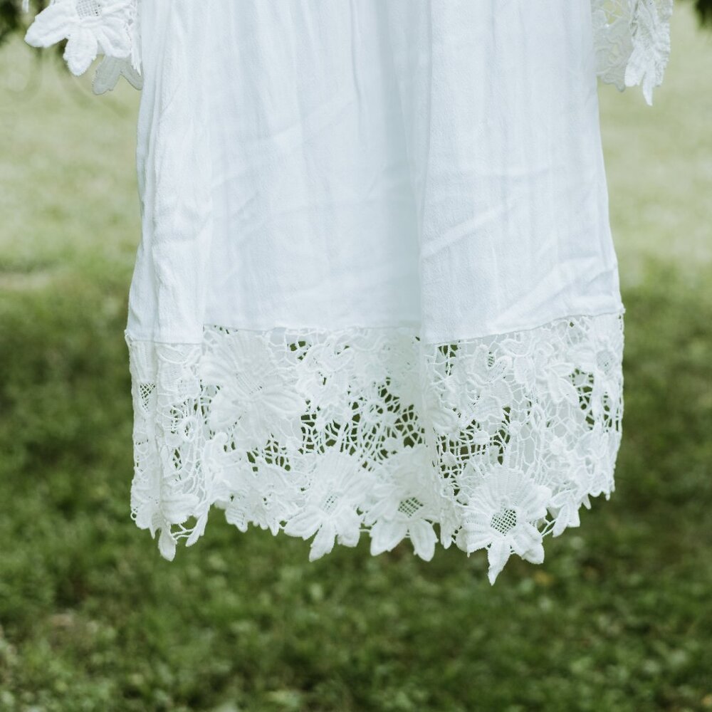 2 Chic Luxe One Size Lace Beach Dress Swim Cover Up - Picture 8 of 9